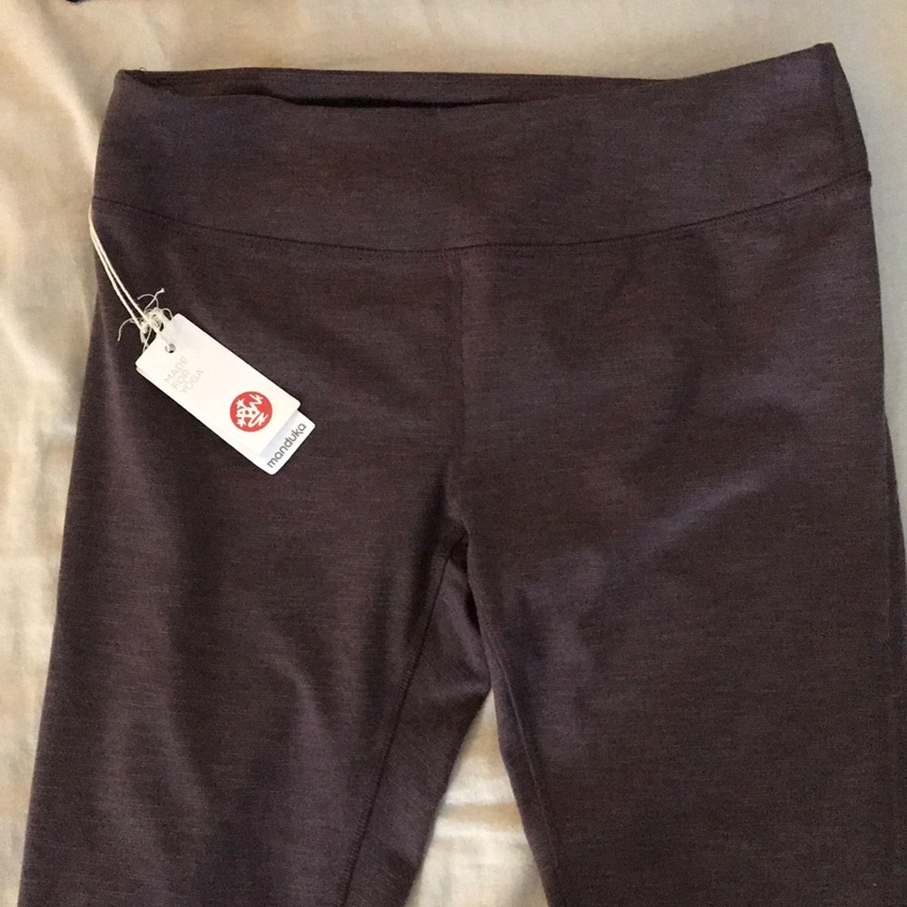 Manduka - Picture 2 of 5